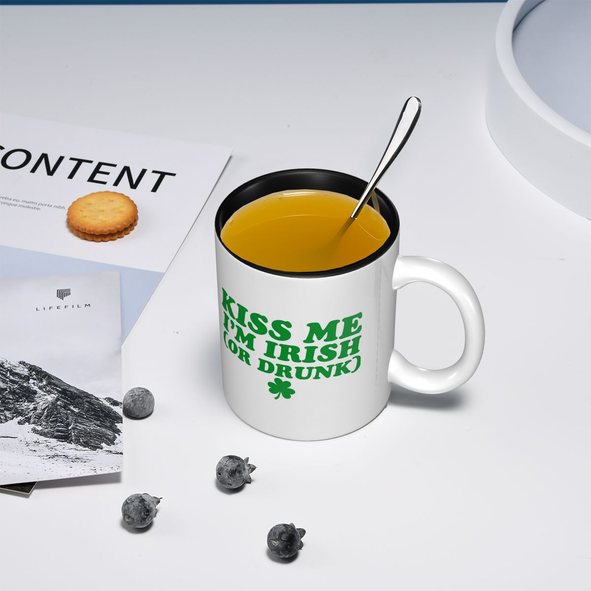 Tazza 'Kiss Me I'm Irish' in C - Coffee Tea With Me recensione e prezzo